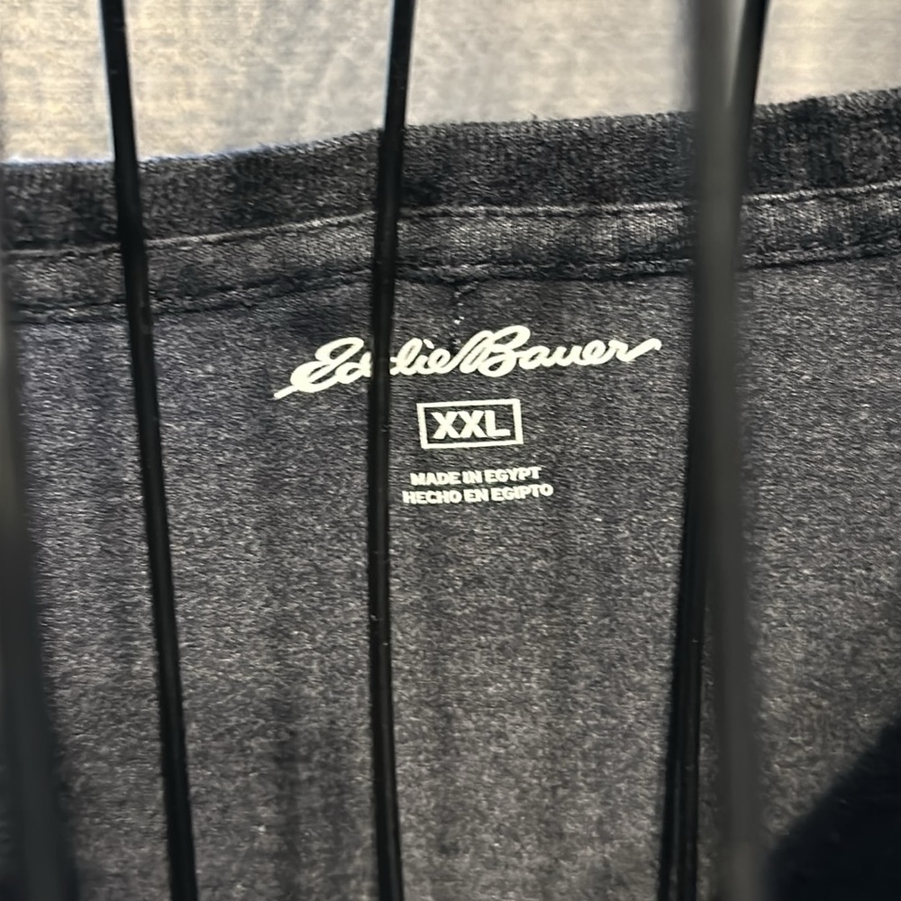 Eddie Bauer Men's Long Sleeve Graphic Tee​ - Picture 2 of 6